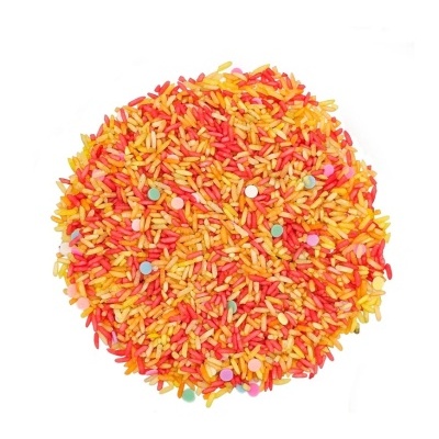 Mistura colorida de pequenos grânulos de confeitaria e confetis redondos