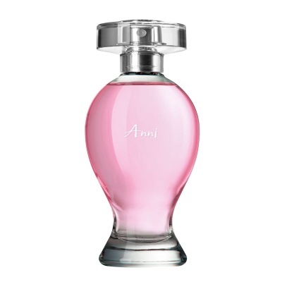Frasco de perfume rosa com tampa prateada transparente e texto Anni