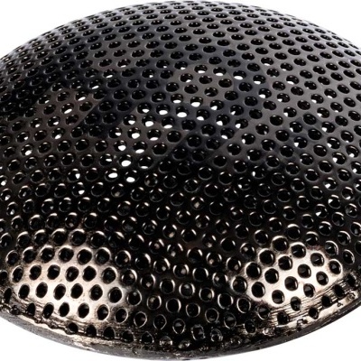 Dispositivo redondo preto com superfície bolha texturizada