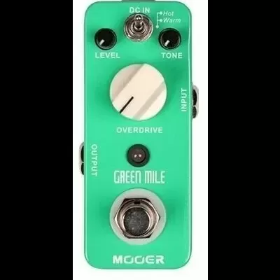 Pedal de efeito para guitarra verde da marca MOOER com botões e seletor