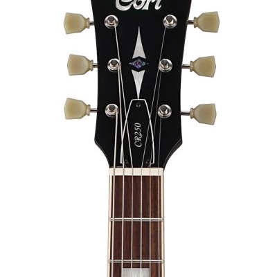 Cabeça preta de guitarra elétrica Cort CR250 com tarraxas creme e marcação branca nos trastes