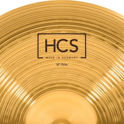 Prato de bateria dourado com texto HCS MADE IN GERMANY 18