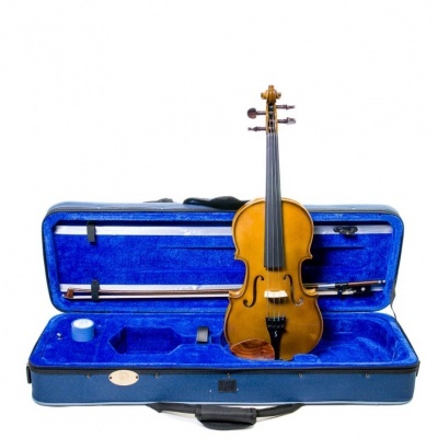 Violino em mala rígida azul com forro de veludo azul aberto