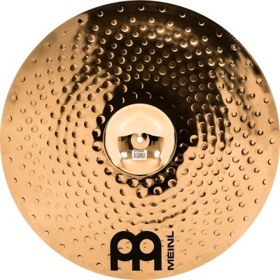 Prato de bateria dourado com textura pontilhada e logo Meinl