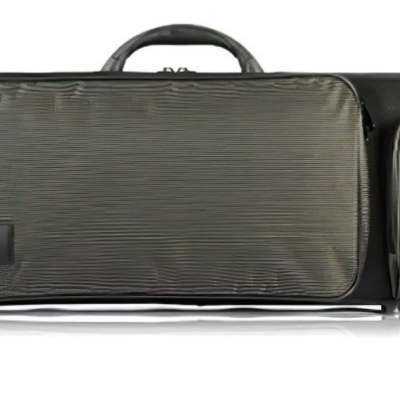 Estojo para instrumento musical preto com duas bolsas frontais e punho de transporte