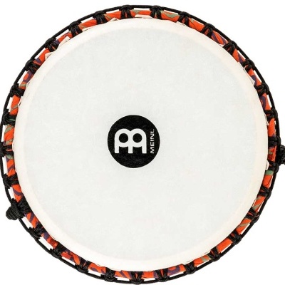 Pandeireta branca com borda colorida e logotipo Meinl no centro