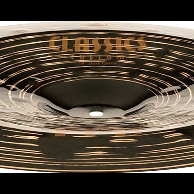 Prato de bateria metálico com padrão preto e marrom e texto 'classic' dourado