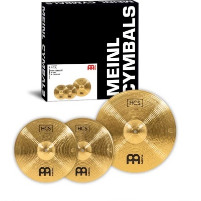 Conjunto de pratos de bateria dourados MEINL CYMBALS HCS com embalagem preta e branca