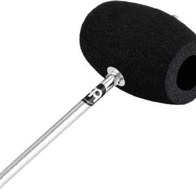 Microfone com espuma preta e cabo metálico prateado