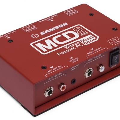 Interface áudio vermelha Samson MCD 2 Stereo Passive DI Box com entradas e botões