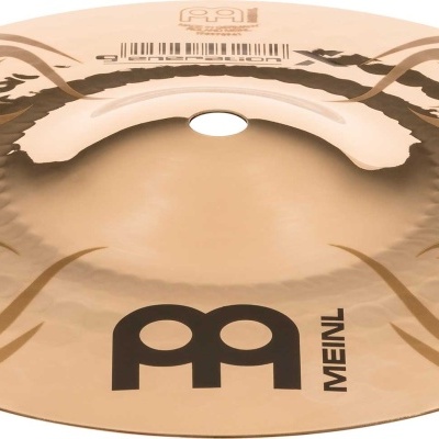 Prato musical bronze Meinl com logo preto e padrão de ondas