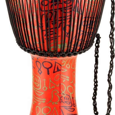 Djembe vermelho com símbolos pretos e verdes, pele branca sintética e cordas pretas