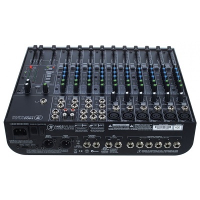 Mesa de mistura áudio Mackie ProFX12v3 com controlos e entradas