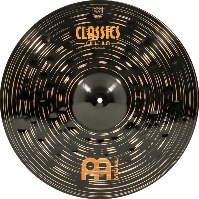 Prato de bateria preto com detalhes dourados e buracos, texto 'CLASSICS CUSTOM BLACK CRASH' e 'MEINL'.