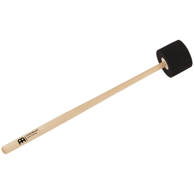 Baqueta de madeira com cabeça preta de borracha
