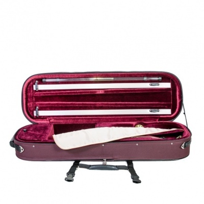 Estojo rígido vinho para violino aberto com interior em veludo vermelho e bolsa de tecido claro