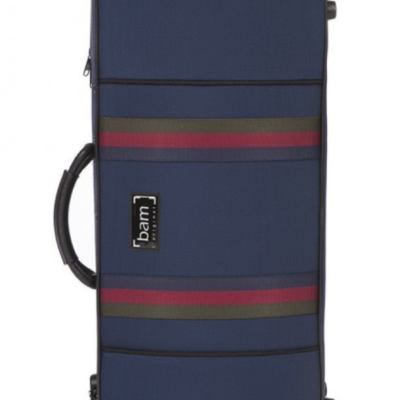 Estojo rígido azul para instrumento com faixas vermelha e verde e etiqueta bam