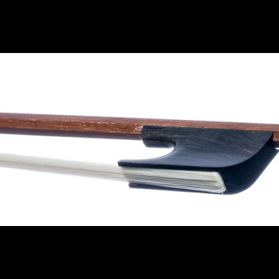 Arco de violino de madeira castanha com crina branca e cravelha preta