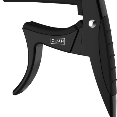 Capotraste preto para guitarra com etiqueta QJAN