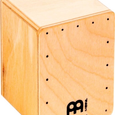 Cajón de madeira clara com logotipo MEINL