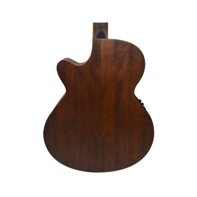 Traseira de guitarra de madeira escura com recorte especial