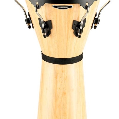 Djembe em madeira clara com pele sintética clara e afinação preta