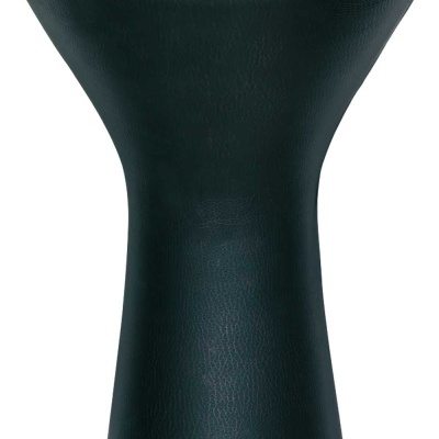 Darbuka preta com pele branca e tachas metálicas