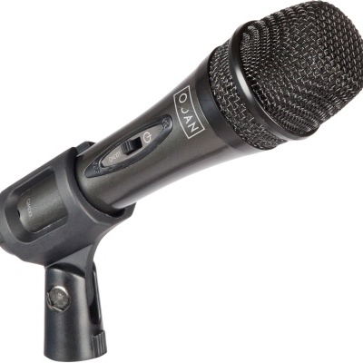 Microfone preto com botão on/off e texto OJAN num suporte preto