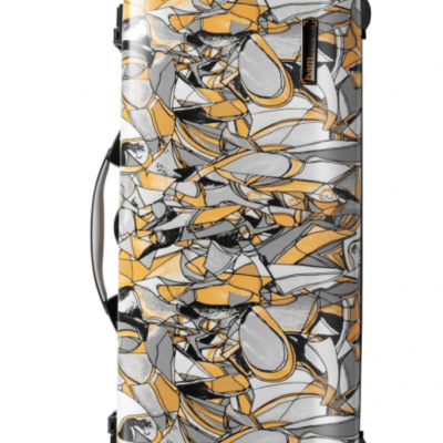 Mala rígida de viagem com padrão abstrato cinza, amarelo e branco vista de cima