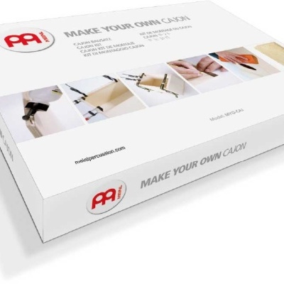 Caixa branca com imagens e texto do kit para construir um cajón