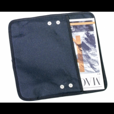 Capa azul escura com revista