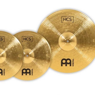 Três pratos de bateria dourados com texto HCS e logotipo MEINL
