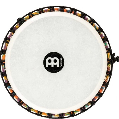 Pandeiro branco com cordas multicoloridas e logótipo MEINL
