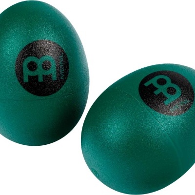 Dois ovos musicais verdes com logótipo PM preto