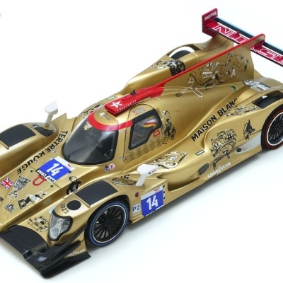 Carro de slot dourado com número 14 e detalhes pretos e vermelhos