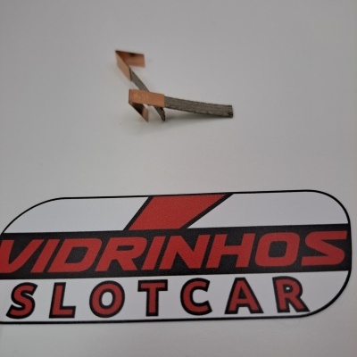 Peça metálica com ponta de cobre e autocolante Vidrinhos Slotcar