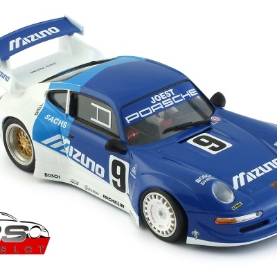 Modelo de carro de corrida em miniatura azul e branco com número 9