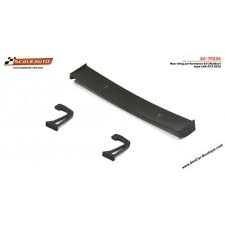 Peças de plástico preto para automóvel em fundo branco com texto CALIBAUTO