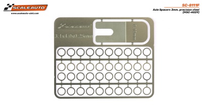 Espaçadores para eixo em aço inoxidável Scalauto numa placa metálica com anéis