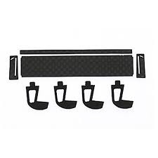 Conjunto proteção soleiras fibra carbono com ganchos e tiras adesivas pretas