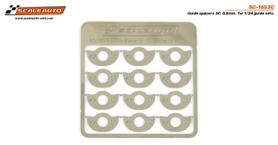 Conjunto de espaçadores metálicos prateados da Scaleauto para guias 1/24