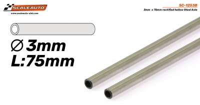 Dois eixos cilíndricos prateados de aço oco de 3mm de diâmetro e 75mm de comprimento com texto e logotipos da marca Scaleauto