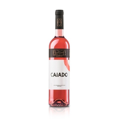 Garrafa de vinho rosé CAIADO com rótulo branco e preto