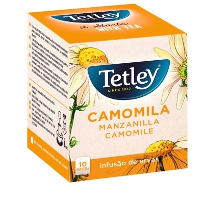 Caixa de chá Tetley camomila com flores amarelas e texto