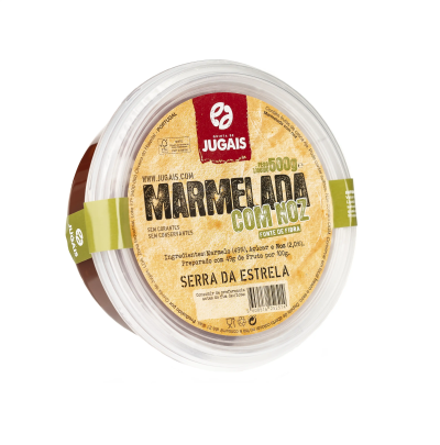 Embalagem redonda transparente com rótulo do produto marmelada com noz Jugais