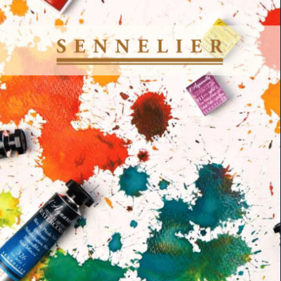 tubos de tinta Sennelier sobre superfície com salpicos de tinta colorida