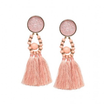 Brincos rosa com franjas e contas