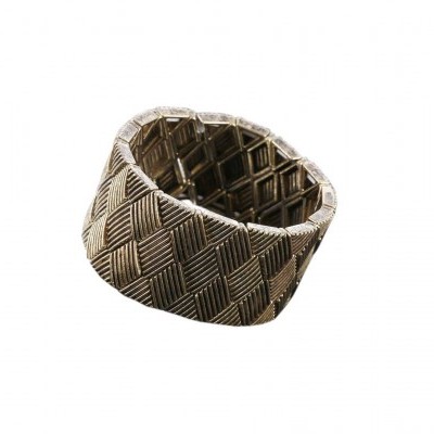 Anel de metal com padrão quadriculado prateado