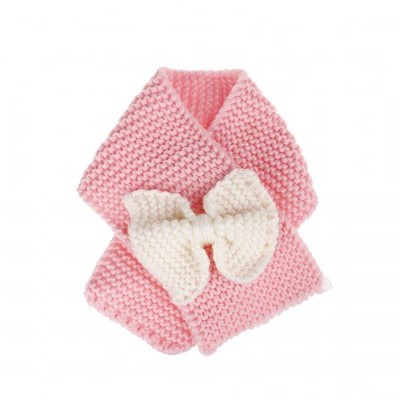 Cachecol rosa com laço branco em malha