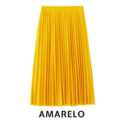 Saia plissada amarela com cintura elástica